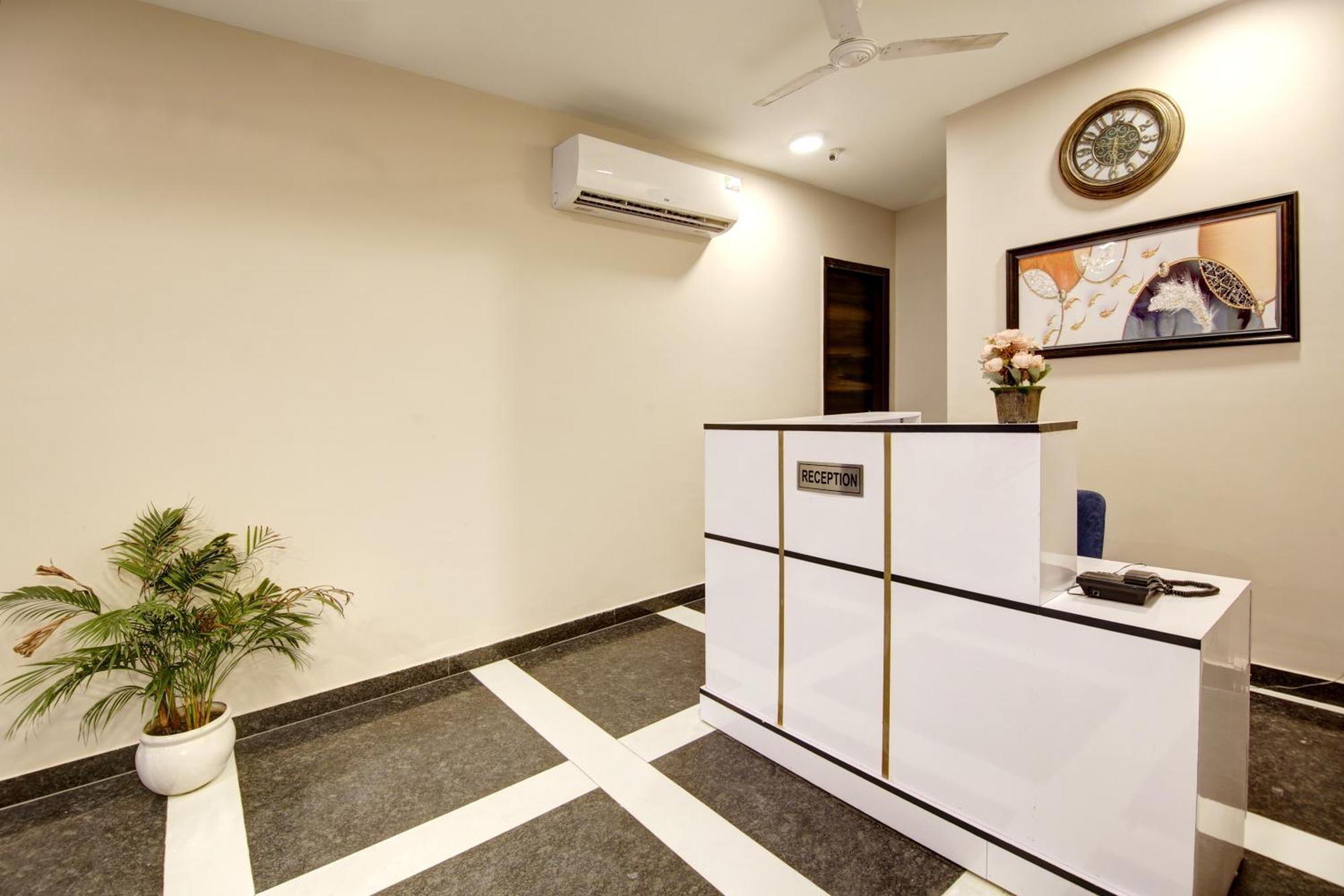 Limewood Stay - Fortis Hospital غورغاون المظهر الخارجي الصورة