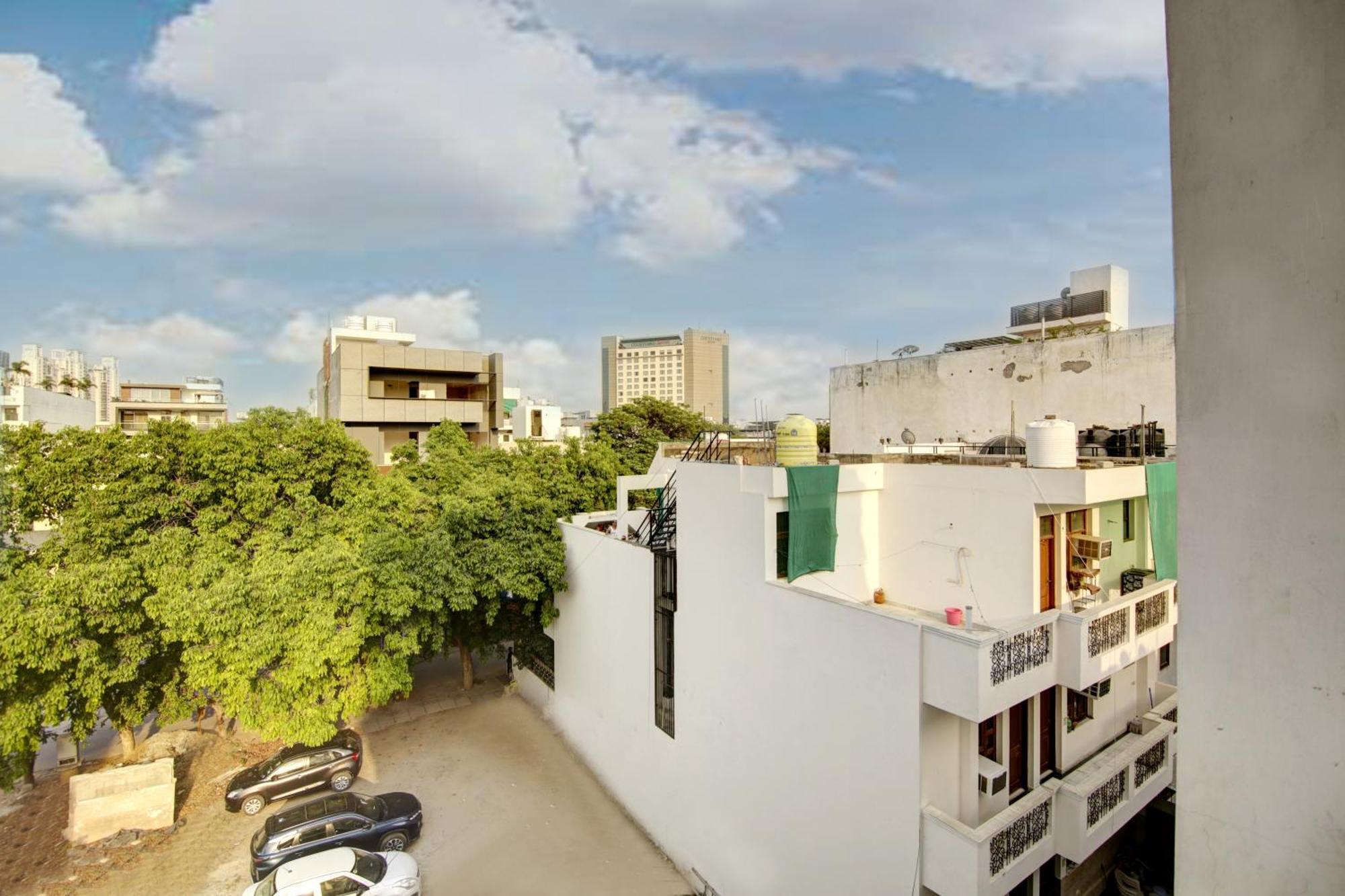 Limewood Stay - Fortis Hospital غورغاون المظهر الخارجي الصورة