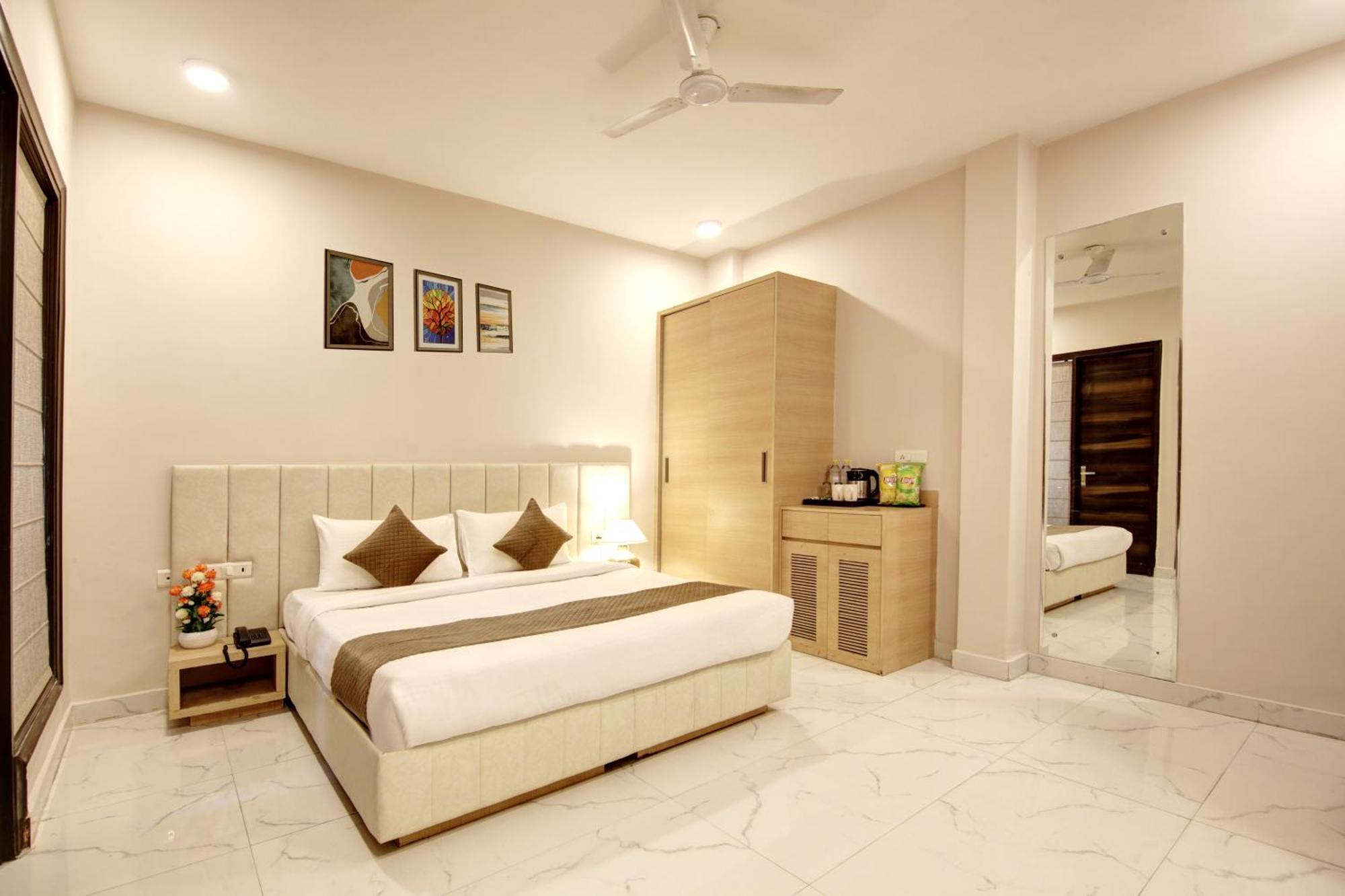 Limewood Stay - Fortis Hospital غورغاون المظهر الخارجي الصورة