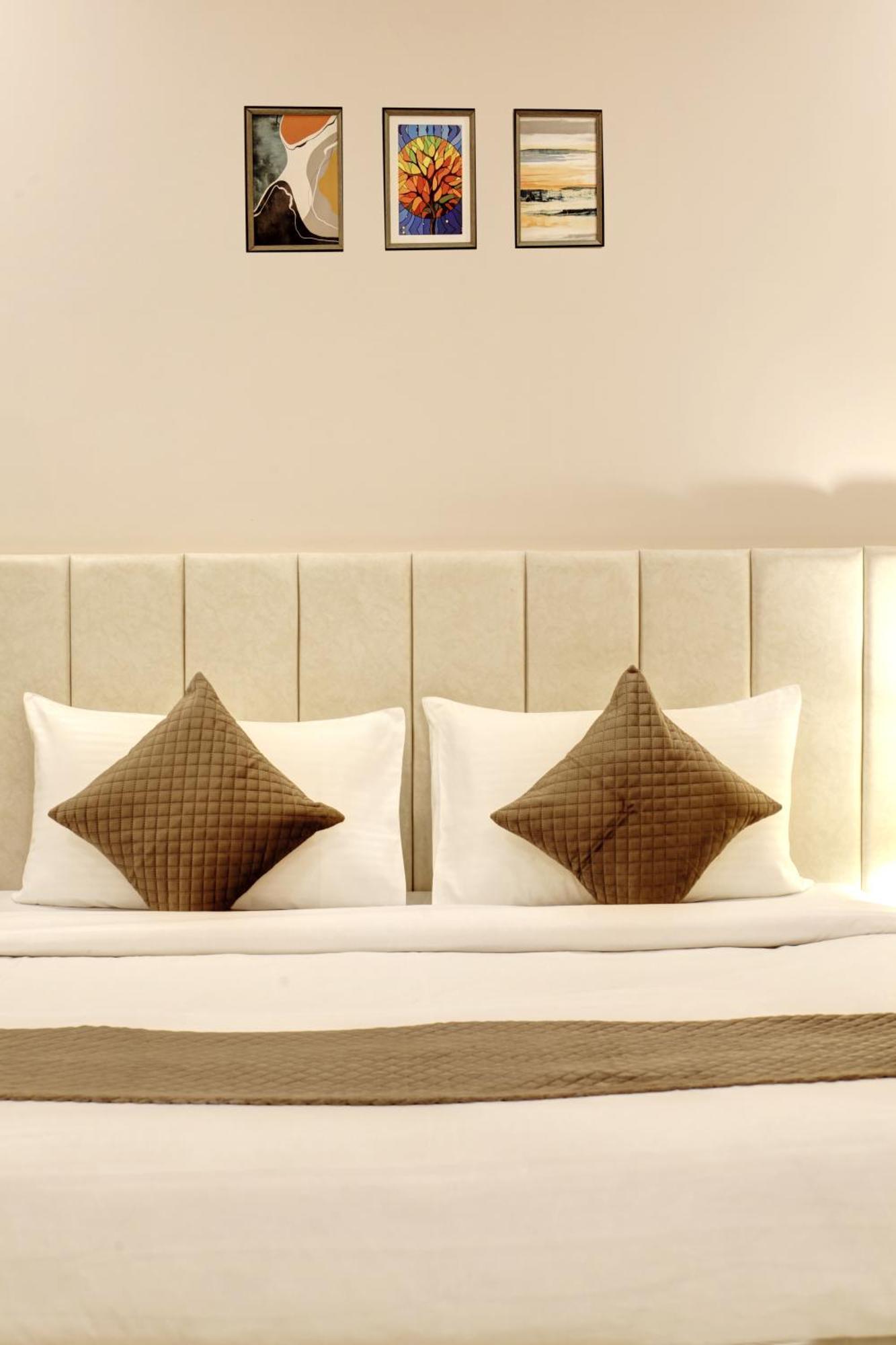 Limewood Stay - Fortis Hospital غورغاون المظهر الخارجي الصورة