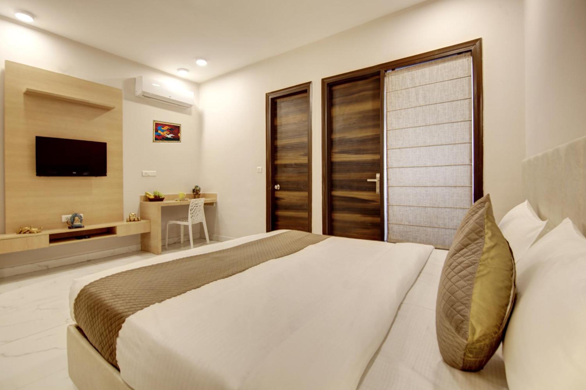 Limewood Stay - Fortis Hospital غورغاون المظهر الخارجي الصورة